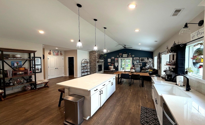 Kitchen 2