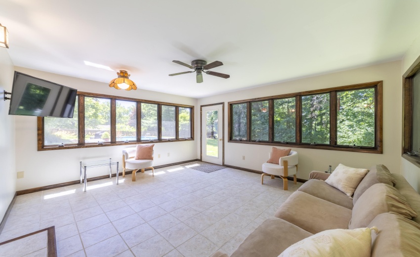 Four seasons room