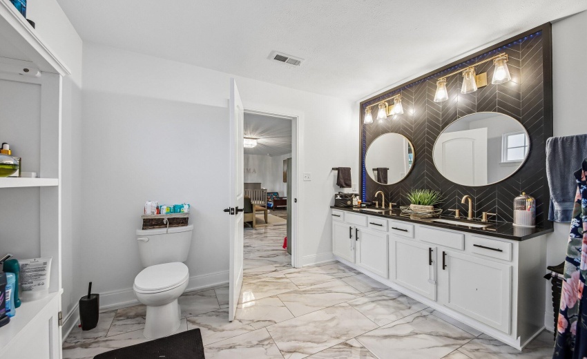 36-web-or-mls-E 130th Ln-S2206-036