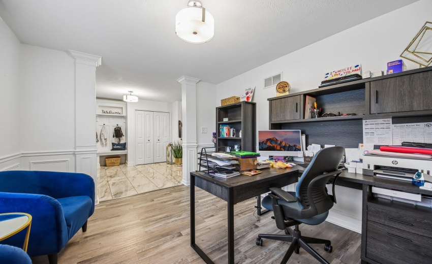 23-web-or-mls-E 130th Ln-S2206-023