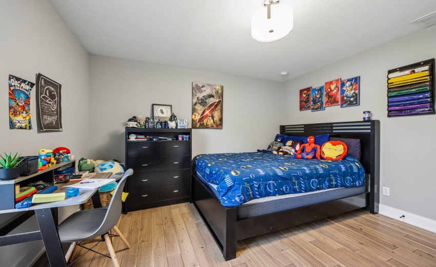 40-web-or-mls-E 130th Ln-S2206-040