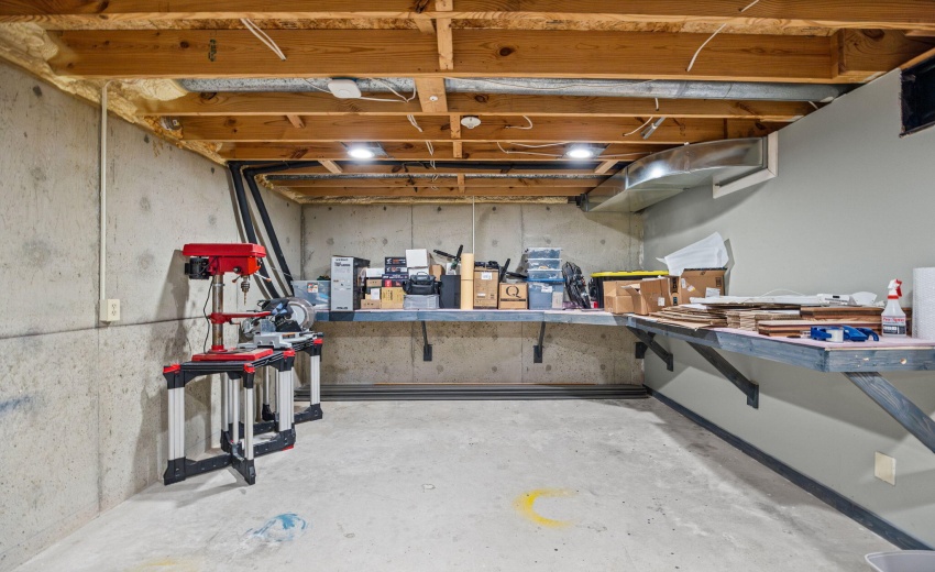 41-web-or-mls-201heritage-55