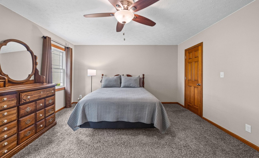 4-web-or-mls-201heritage-21