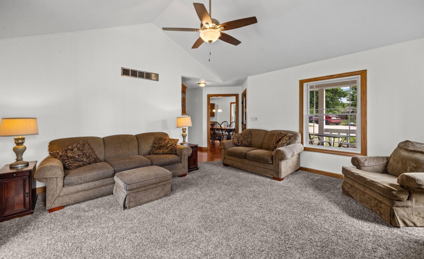 12-web-or-mls-201heritage-29