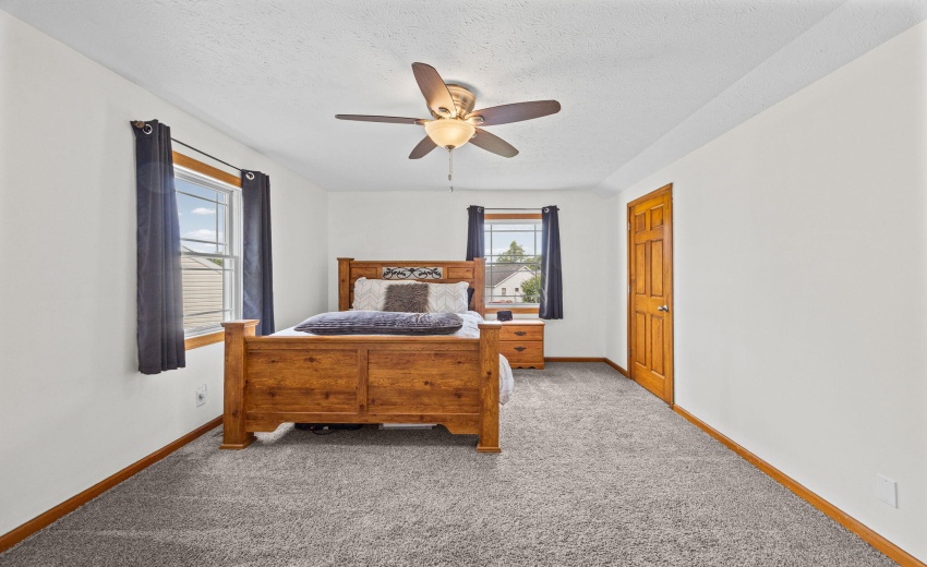 33-web-or-mls-201heritage-48