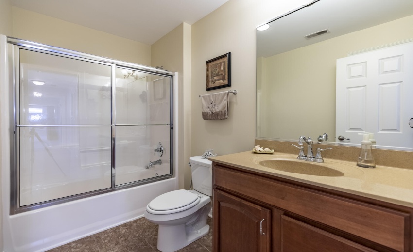 930 Stonebridge Dr-64