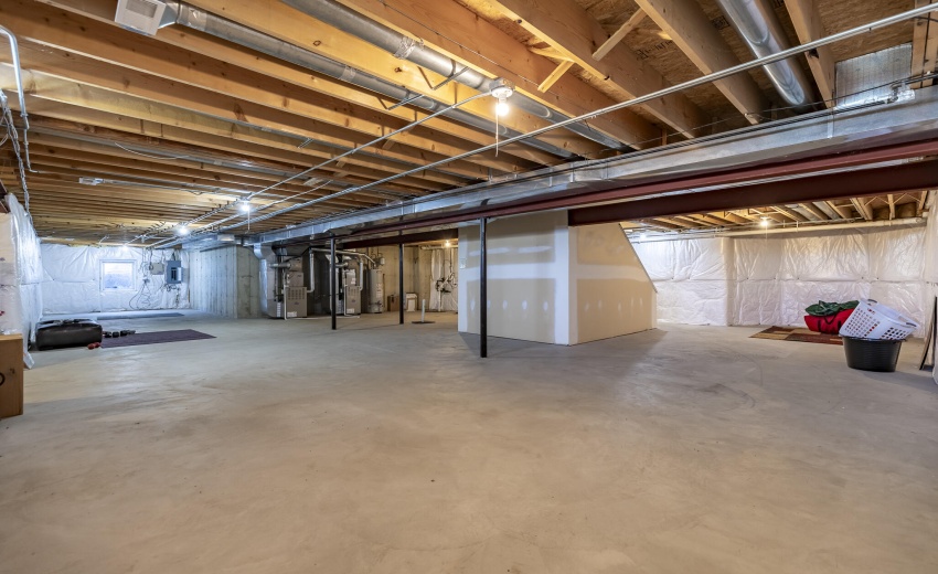 930 Stonebridge Dr-67
