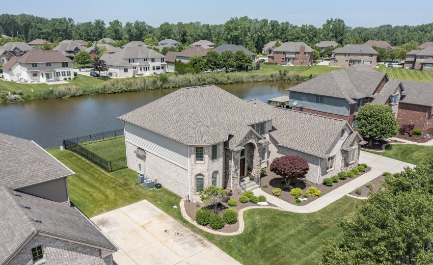 930 Stonebridge Dr-14