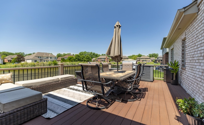 930 Stonebridge Dr-70