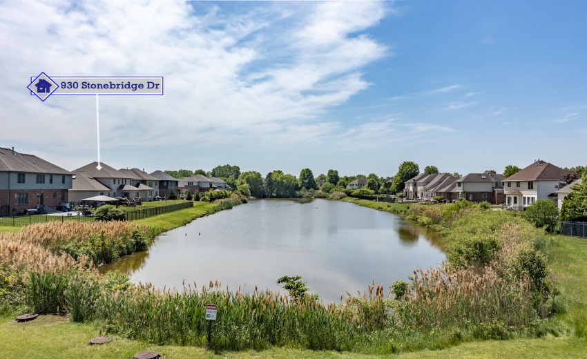 930 Stonebridge Dr-9