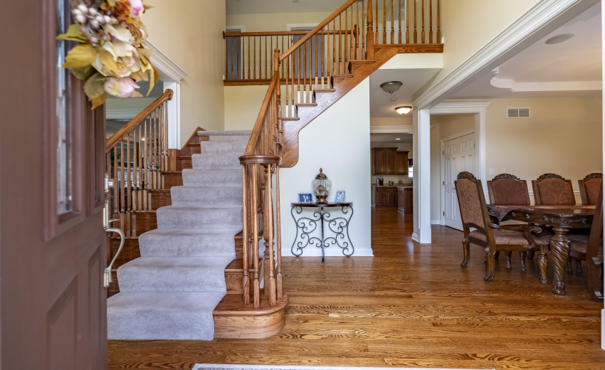 930 Stonebridge Dr-18