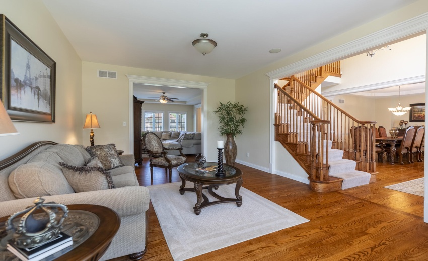 930 Stonebridge Dr-27