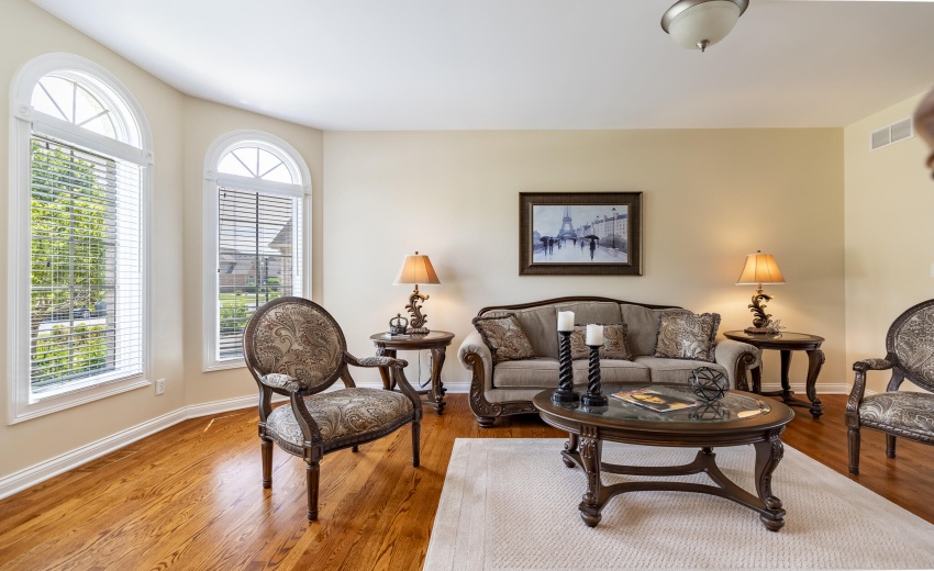 930 Stonebridge Dr-23