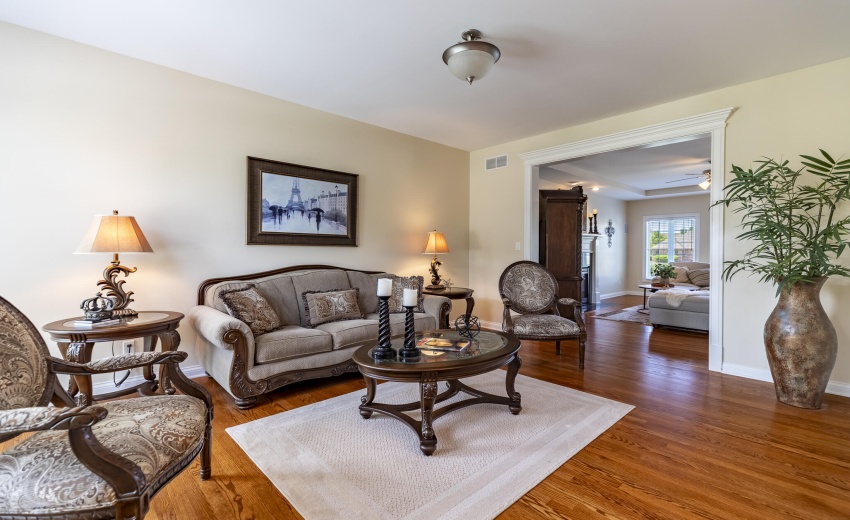 930 Stonebridge Dr-28