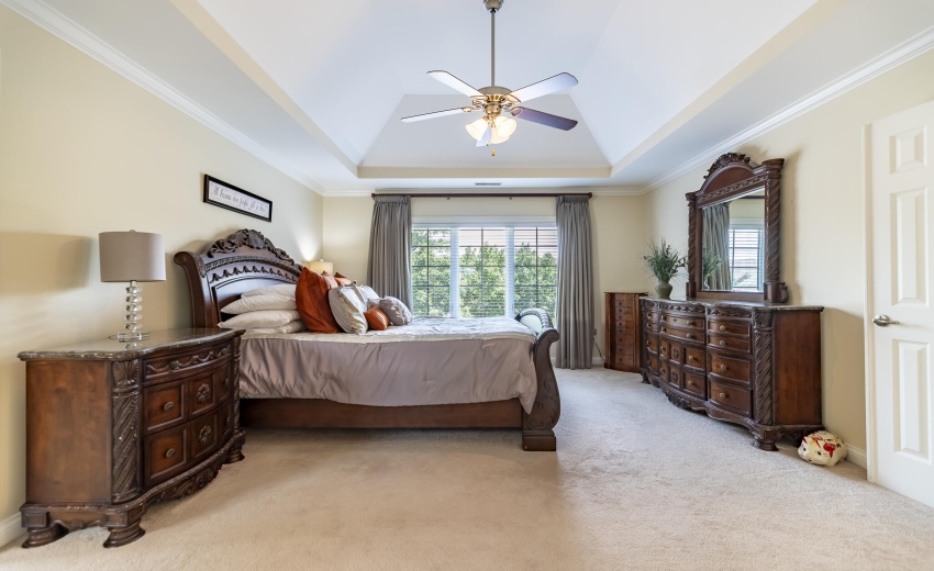 930 Stonebridge Dr-51