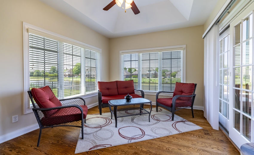 930 Stonebridge Dr-34