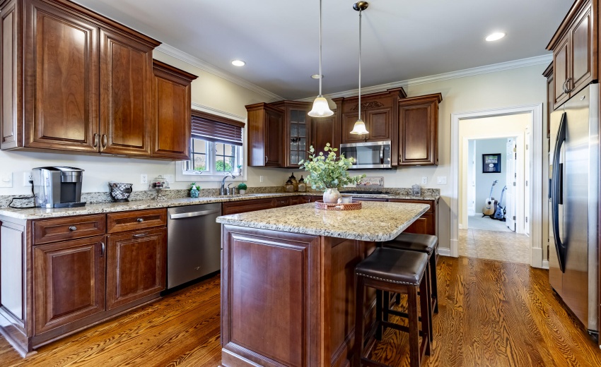 930 Stonebridge Dr-40