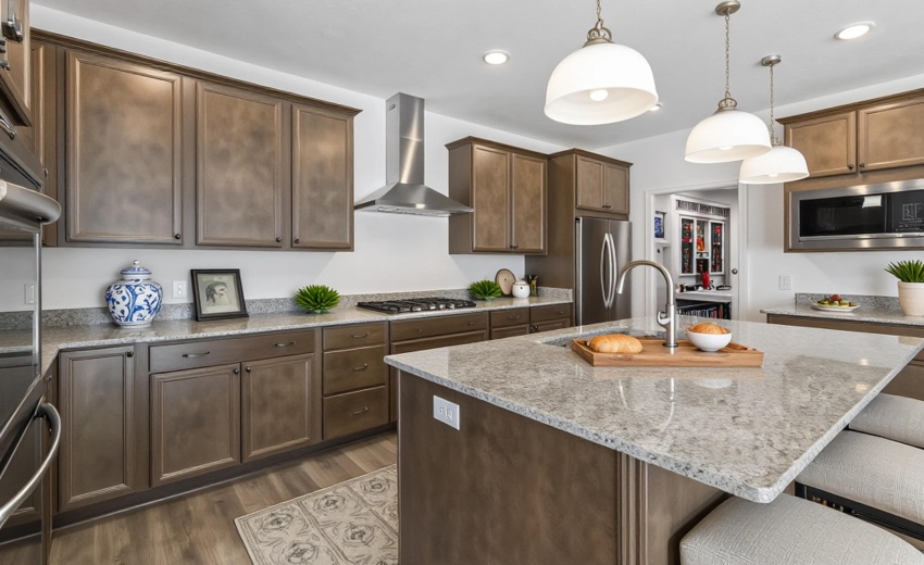 13014 Spirea Ave.