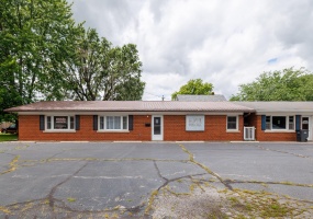 308 4th Street, Kentland, Indiana, ,Commercial Sale,For Sale,4th,NRA841189
