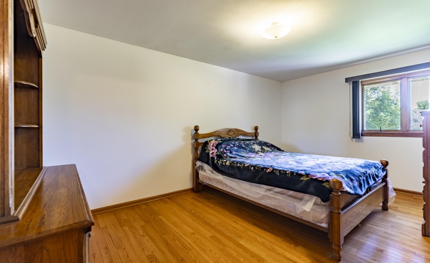 1534 Poplar Ln-31