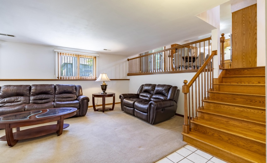1534 Poplar Ln-32