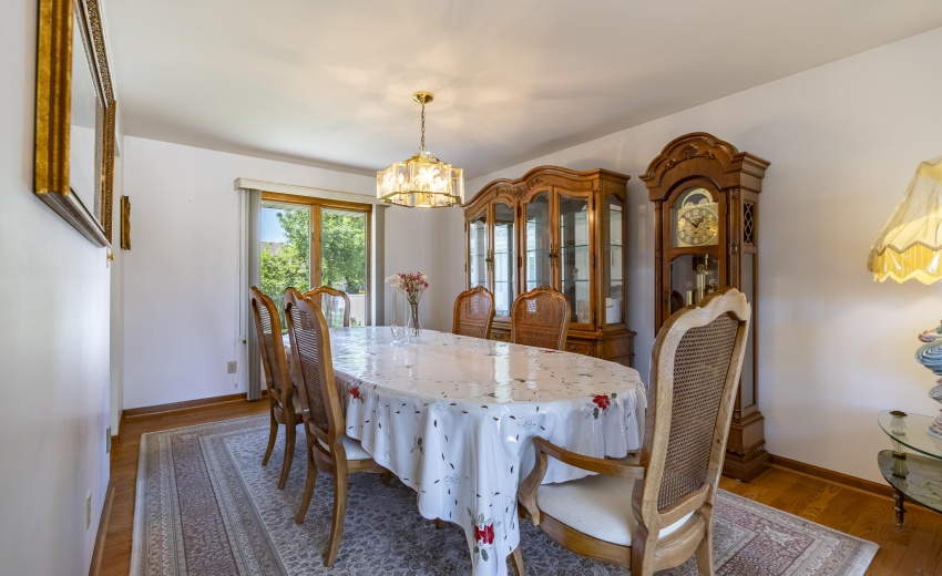 1534 Poplar Ln-16
