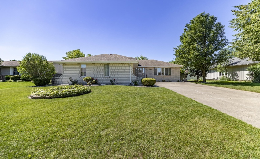 1534 Poplar Ln-2