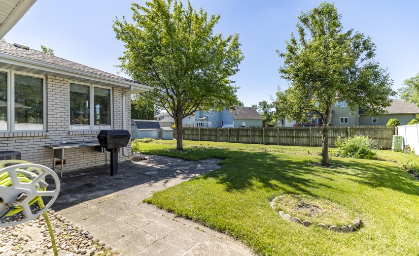 1534 Poplar Ln-6