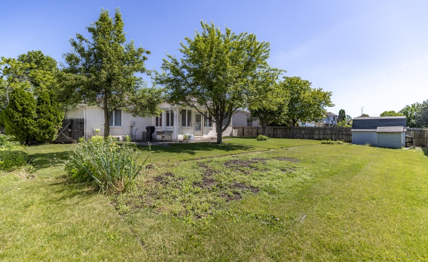 1534 Poplar Ln-7