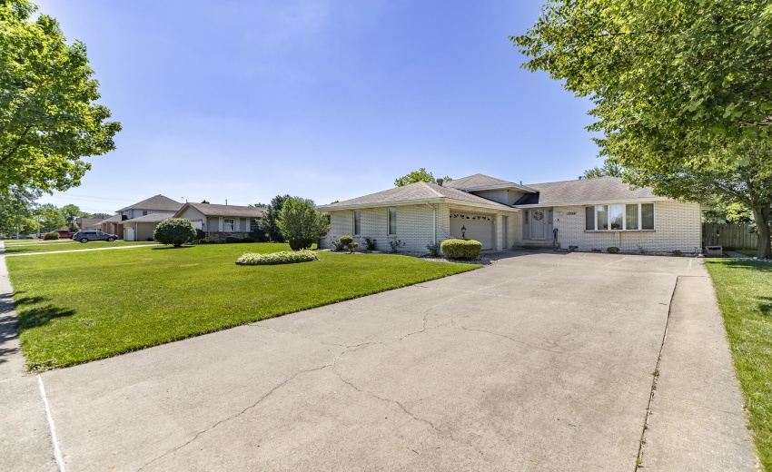 1534 Poplar Ln-3