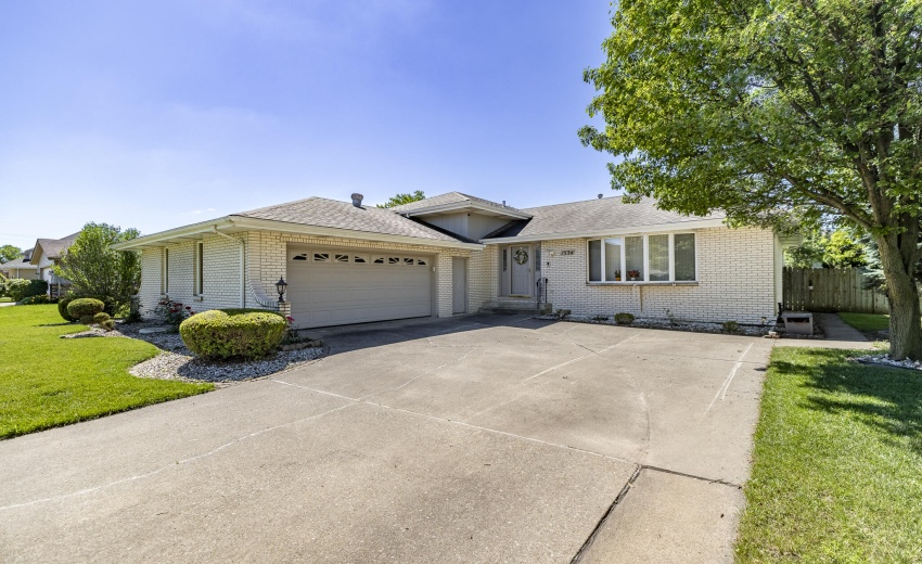 1534 Poplar Ln-4