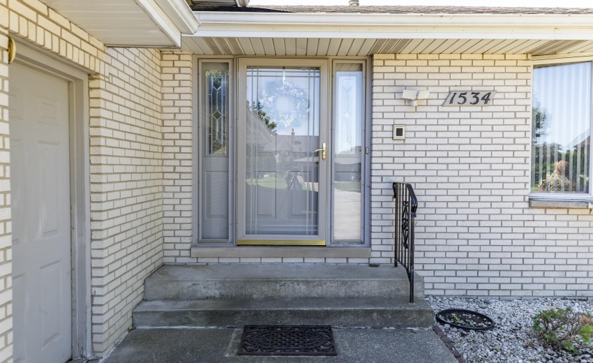 1534 Poplar Ln-12