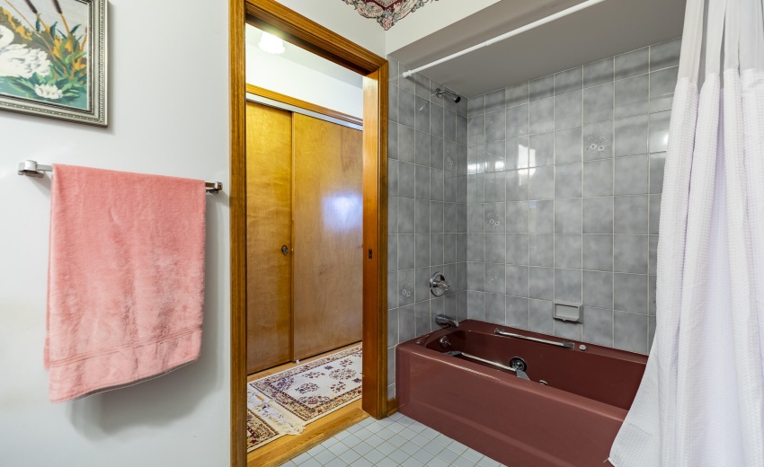 1534 Poplar Ln-29