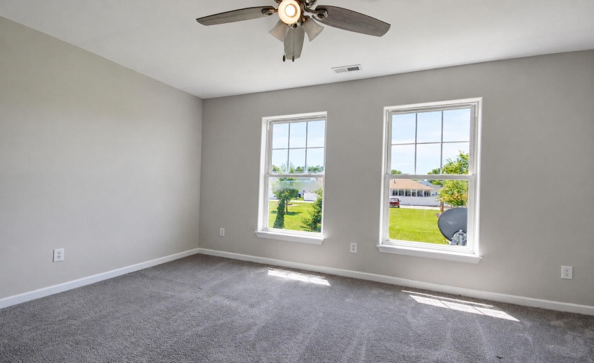 Upper Level 2nd Bedroom