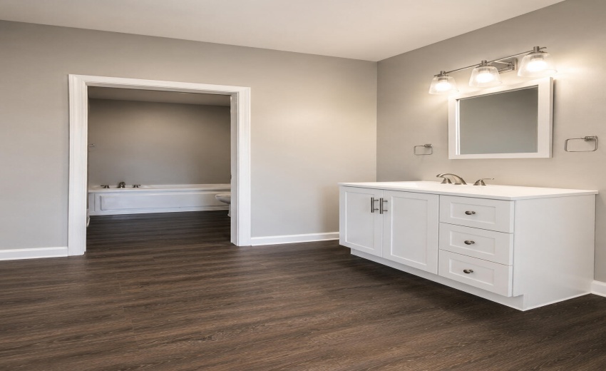 Master Bath Ensuite Sink Vanity