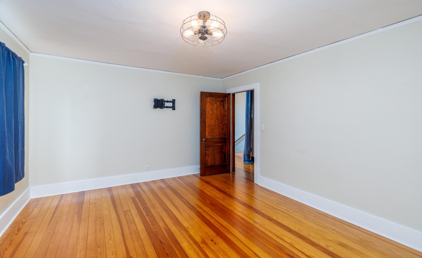 119 N Newton Goodland-29