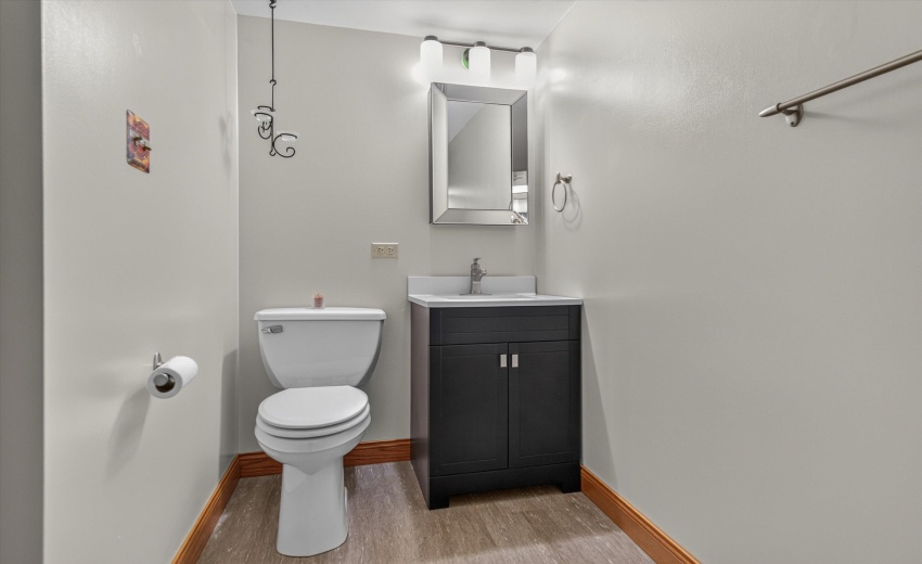 24-312 N True, Griffith-23
