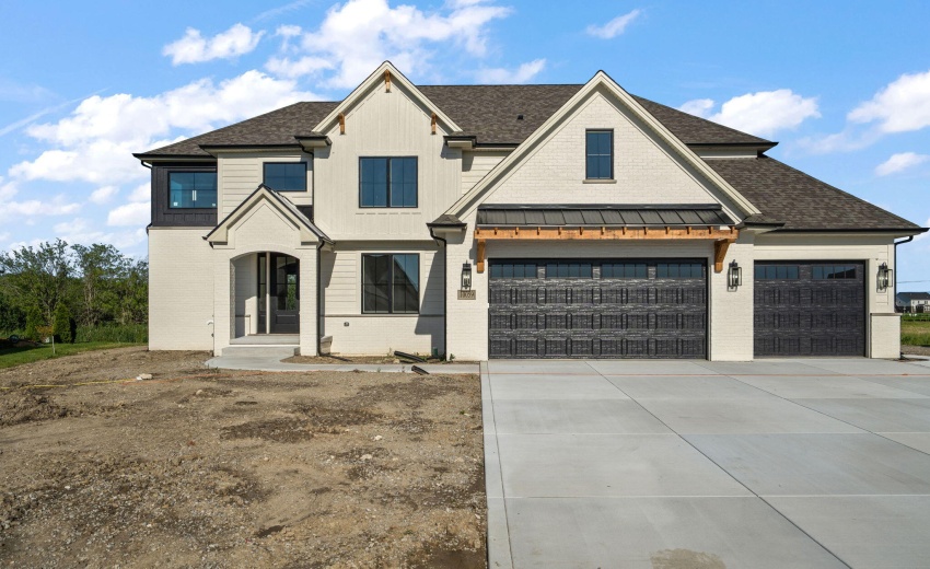 10059 Lilac Cove