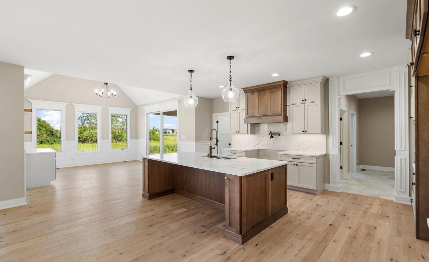 10059 Lilac Cove