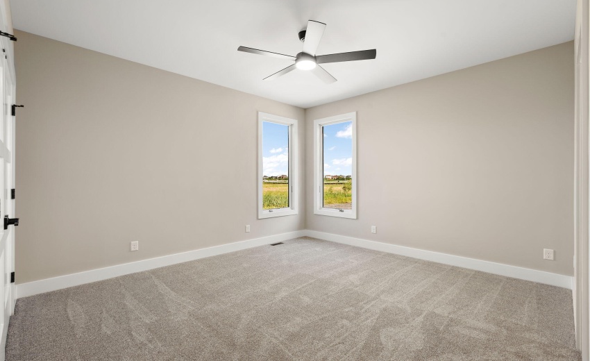 10059 Lilac Cove
