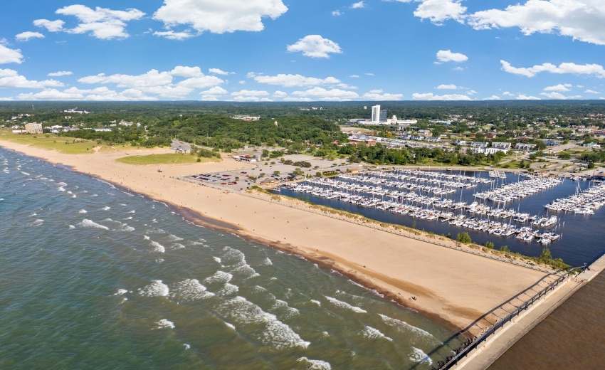 122 Carter (aerial) (MLS) (7)