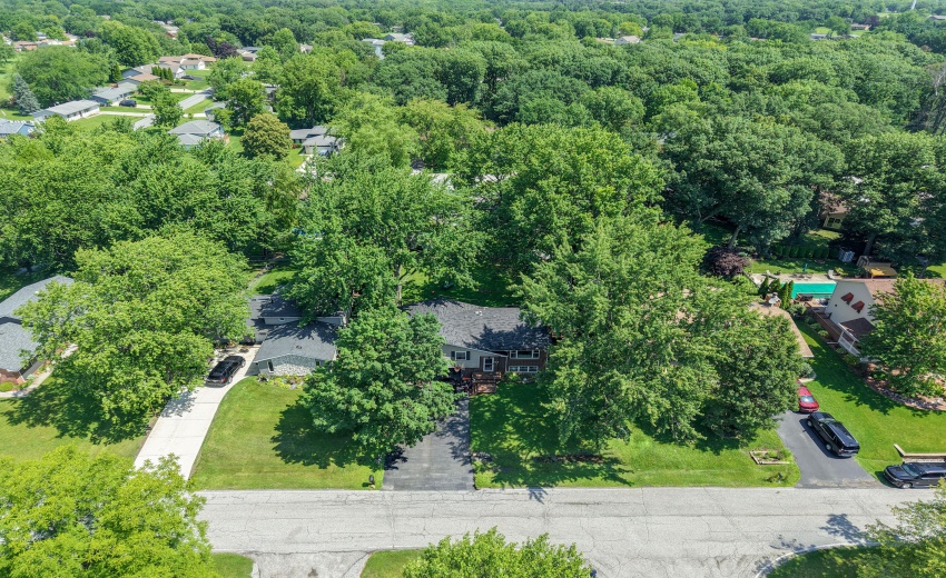 4289 Park Pl Crown Point-33