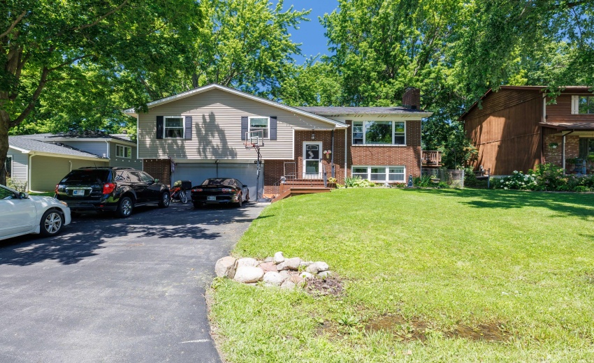 4289 Park Pl Crown Point-1