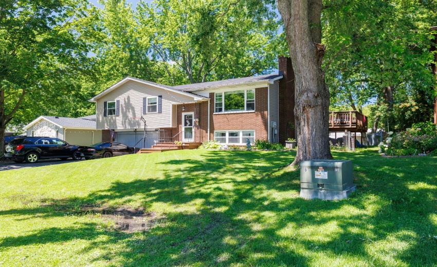 4289 Park Pl Crown Point-2