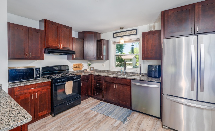 4289 Park Pl Crown Point-16
