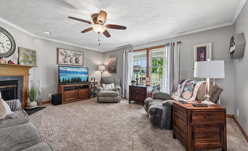 9-web-or-mls-W Private Road 625 N-S2406-