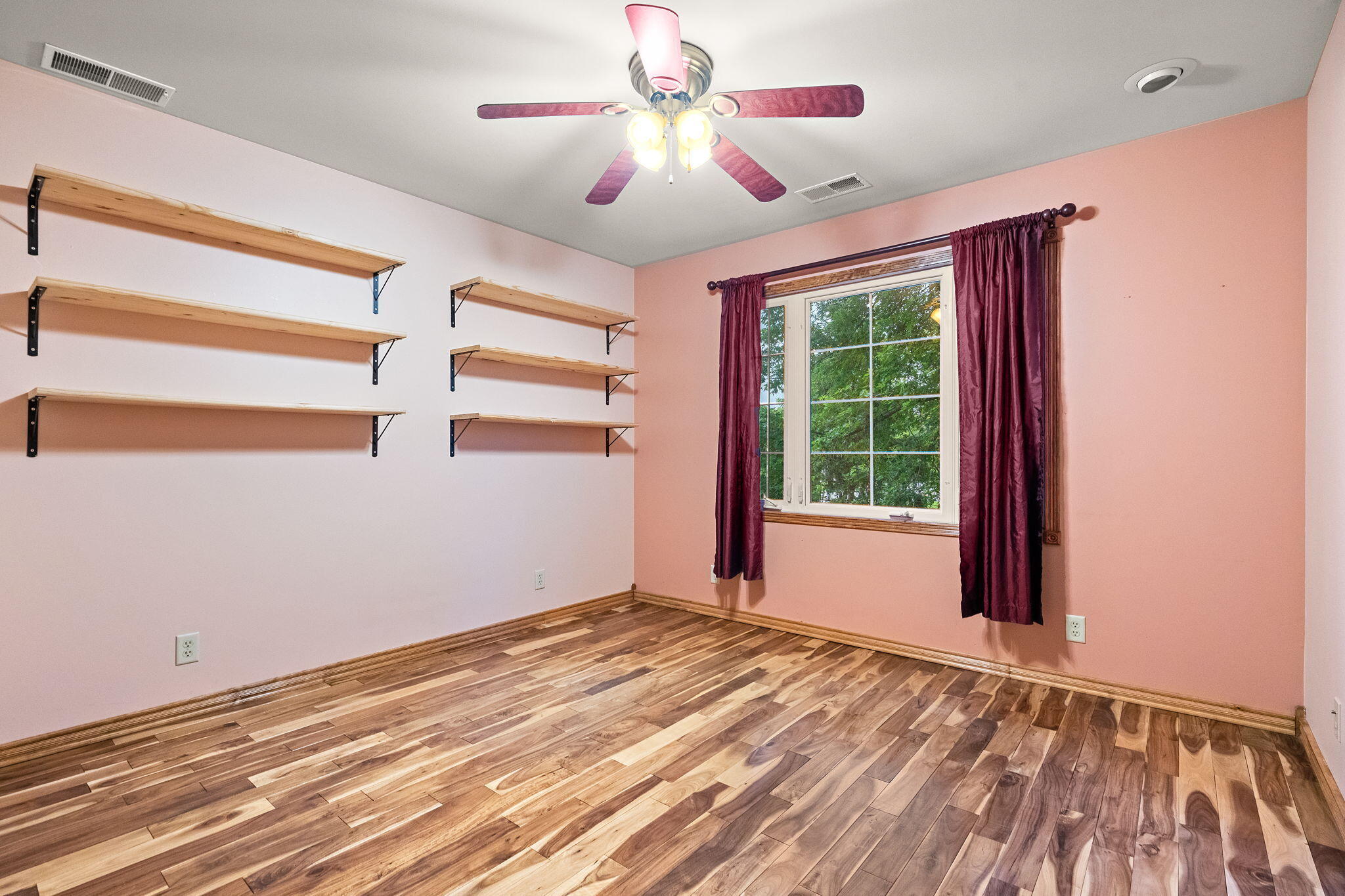 21-web-or-mls-DSC09926