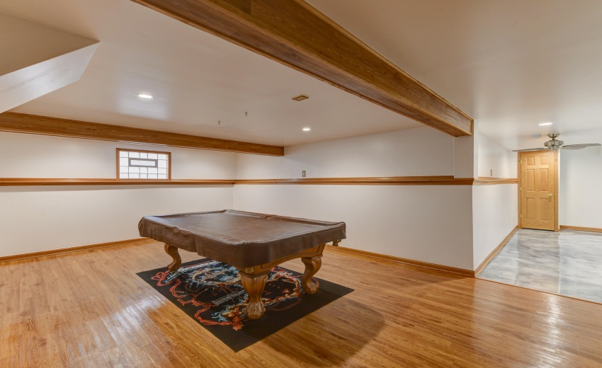 833 Campbell-21