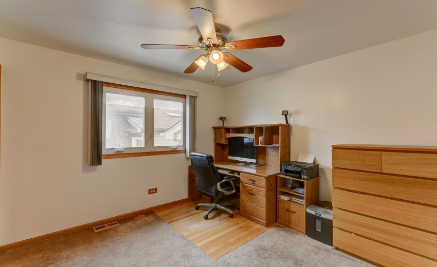 833 Campbell-16