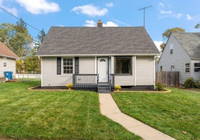 301 Bates Street, Hebron, Indiana, 2 Bedrooms Bedrooms, 4 Rooms Rooms,1 BathroomBathrooms,Residential,For Sale,Bates,NRA841397 301 Bates Street, Hebron, Indiana, 2 Bedrooms Bedrooms, 4 Rooms Rooms,1 BathroomBathrooms,Residential,For Sale,Bates,NRA841397